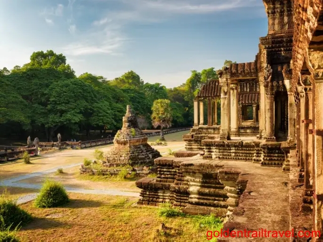 16 Days Cambodia and Laos UNESCO Sites Uncovered Tour